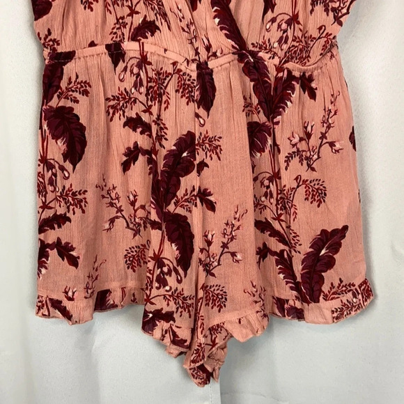 TopShop Semi Sheer Floral Surplice Romper - Picture 7 of 10